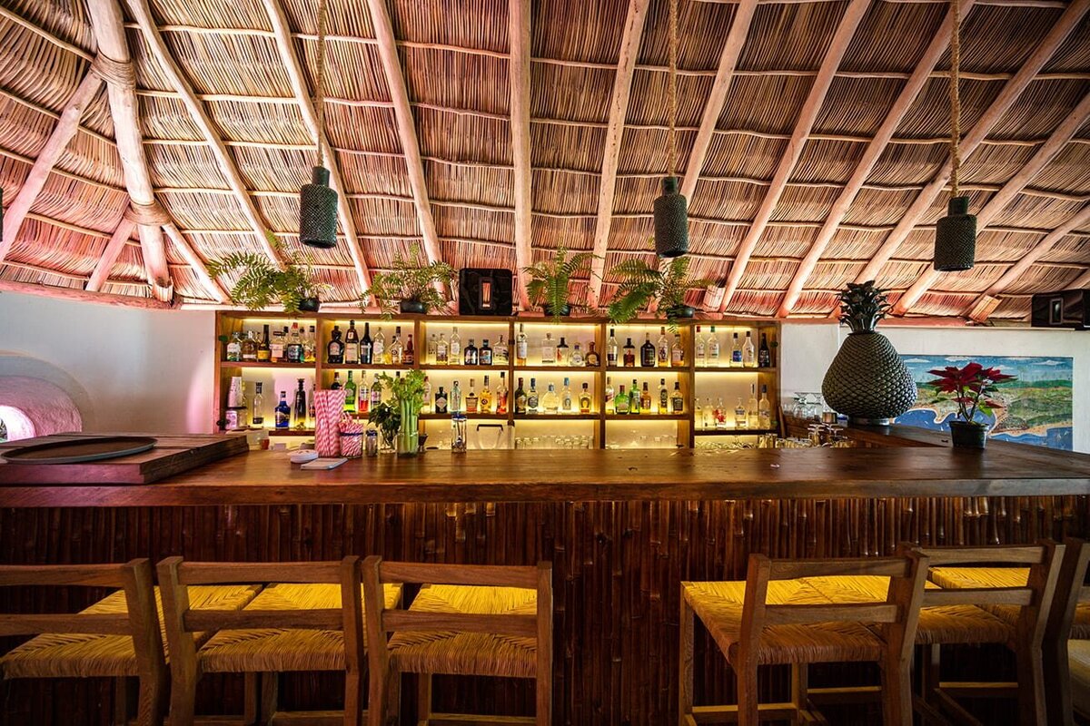 8-Careyes-PlayaRosa-Restaurant2-0651