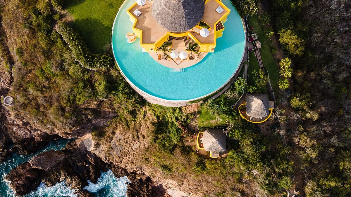 00-4-Sol-de-Oriente-Luxury-Villa-Careyes-Mexico-0786